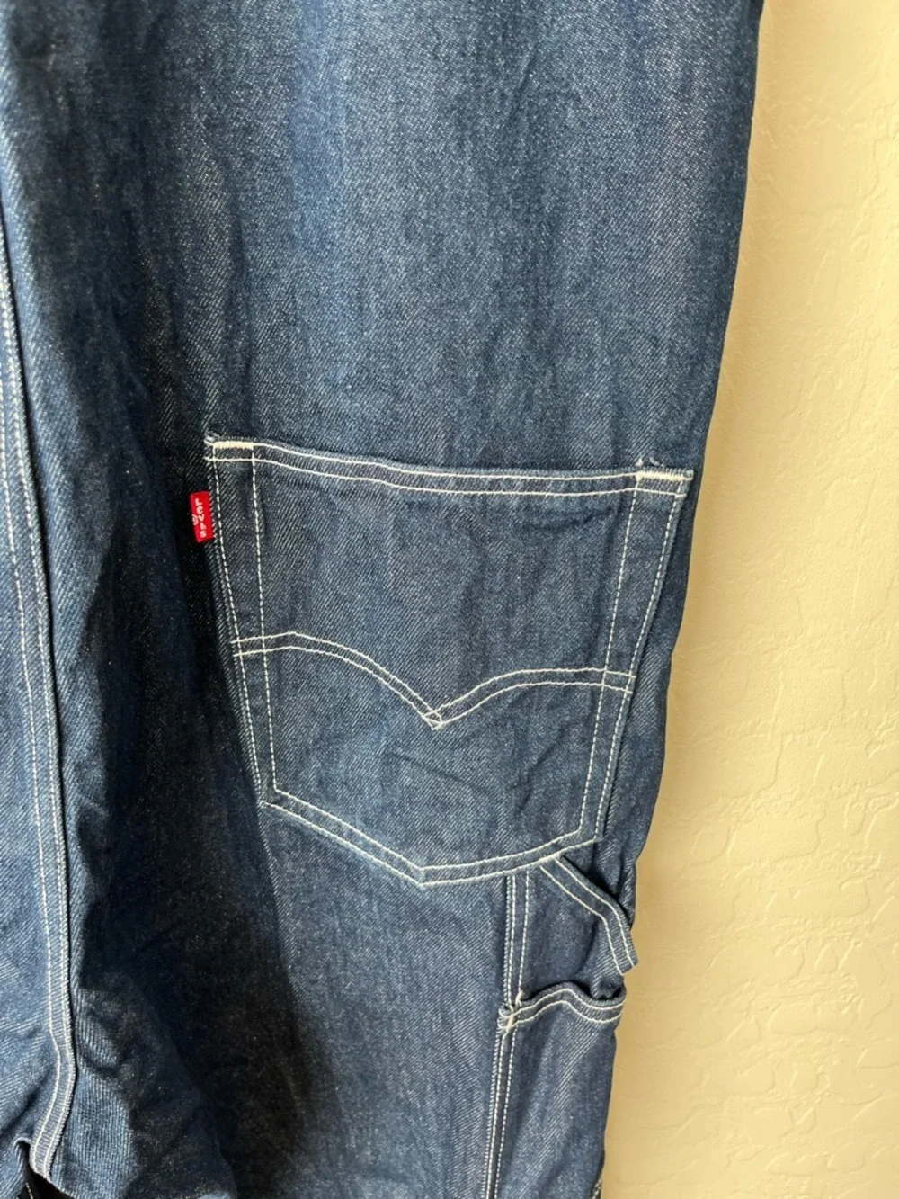 Levi’s Men’s RT Carpenter 100% Cotton Denim Dark Wash Overalls Size XL